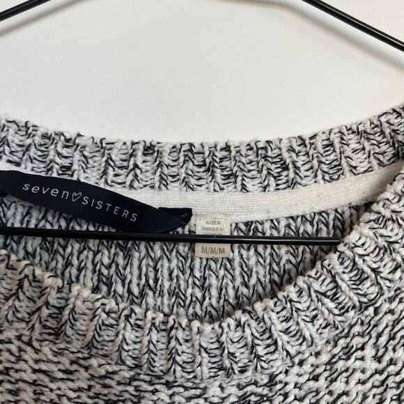 Heathered Cropped Knit Sweater - Picture 2 of 4